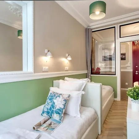 Апартаменты Chaleureux 100m2 3ch - Sejour Romantique Parfait
