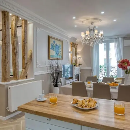 Chaleureux 100m2 3ch - Sejour Romantique Parfait Апартаменты